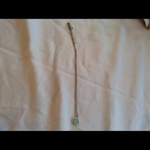 Kendra Scott necklace